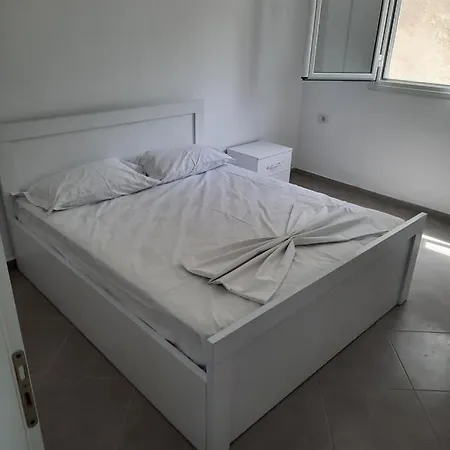 Flower Hill Vlore