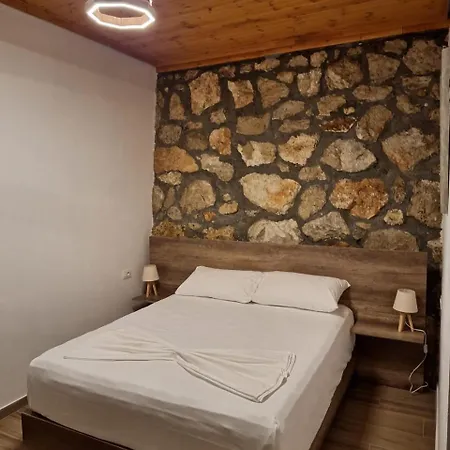 Flower Hill Apartament Wlora